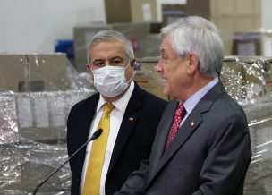 Abogados del Presidente Piñera y Mañalich piden a Corte Suprema rechazar acceso a mails