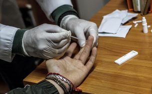 Argentina registra récord de casos de coronavirus en una jornada