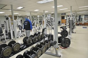 Gimnasios podrán reabrir desde mañana en comunas que estén en Fase 4