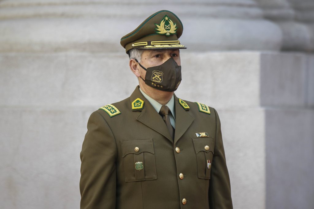 DC exige renuncia del general Mario Rozas: “Carabineros no puede seguir dando explicaciones sobre actos de represión”