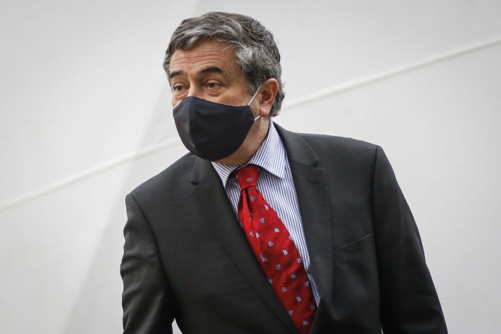 Senador UDI Juan Antonio Coloma reconoce triunfo del Apruebo y dice que “no es algo que nos pueda tener contentos”