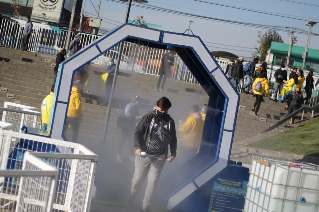Seis comunas de la Región Metropolitana pasaron a la fase de “Apertura Inicial”