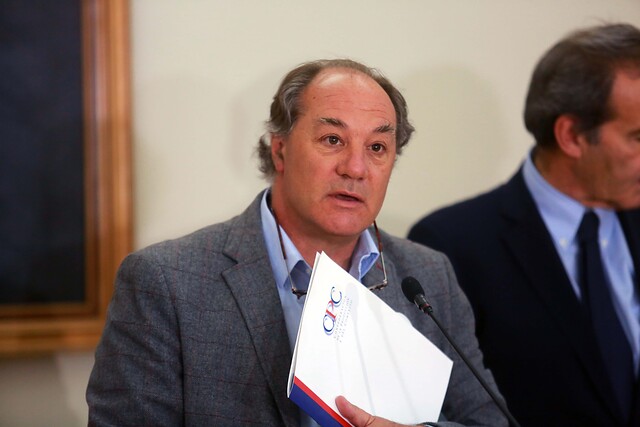 Juan Sutil descarta presentarse a constituyente: “Yo soy una persona de la calle, más bien práctica”
