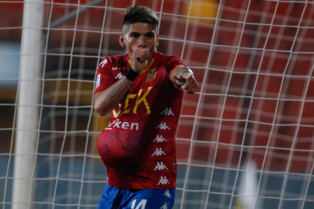 DT de Unión Española y nivel de Carlos Palacios: “Hace mucho tiempo que no veía un jugador con tanto potencial”