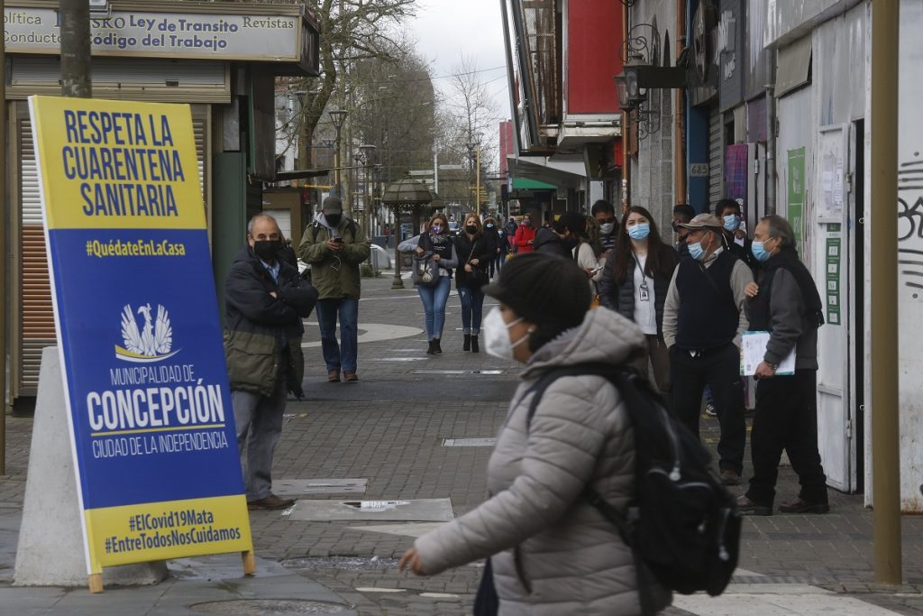 Informe epidemiológico: Concepción registra alza en casos activos e iguala a Punta Arenas