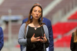 Hasta en el Gobierno se pronunciaron: ministra del Deporte abordó polémica por arbitraje en derrota de la Roja