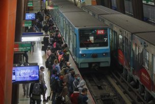 Metro informó estado de la red en medio de protestas: Estación Baquedano se mantiene cerrada 