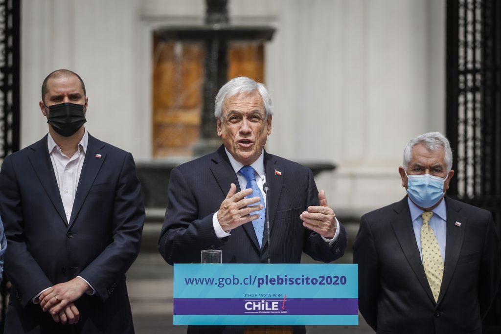Presidente Piñera reiteró su respaldo a Carabineros: “Son la primera línea contra la violencia en el país”