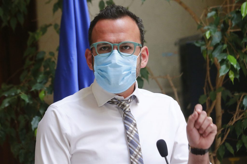 Diputado Pablo Vidal (RD) denunciará a J.A. Kast por llamado a votar “Rechazo”