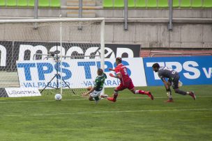 Unión La Calera goleó a Wanderers en Valparaíso y le puso presión a la UC en la pelea por la cima