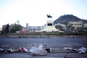 Corte de tránsito se registra en La Alameda por manifestaciones en Plaza Italia