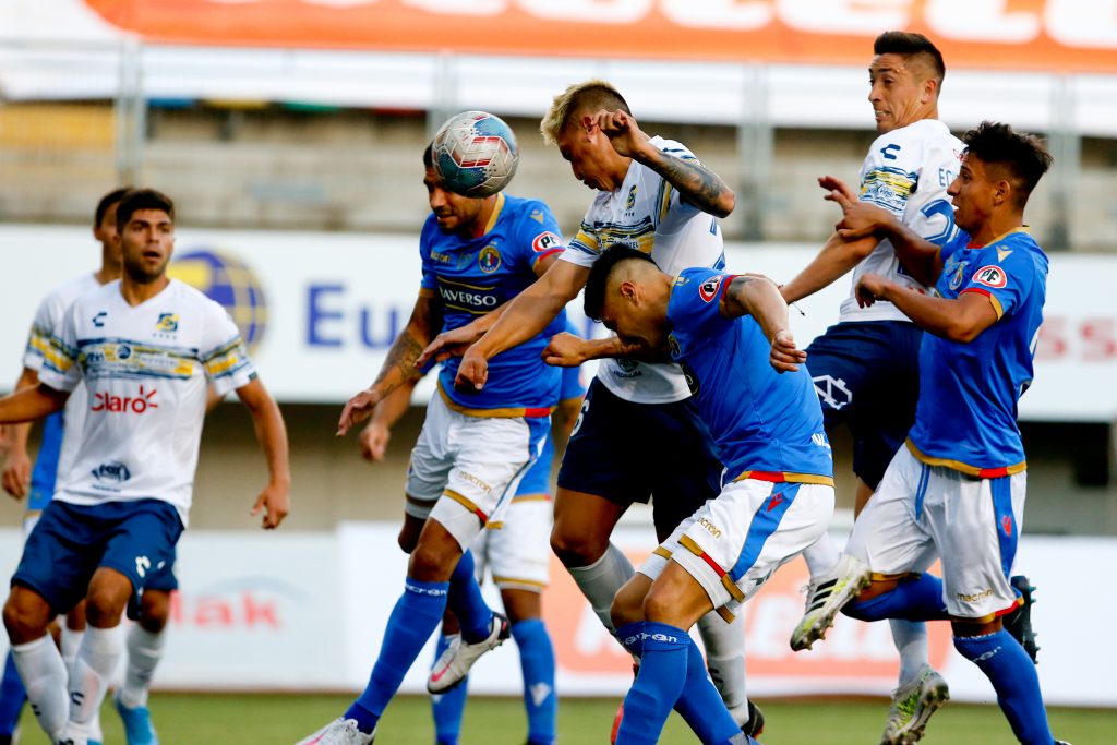 Everton trepa al octavo lugar con triunfo a domicilio sobre Audax Italiano