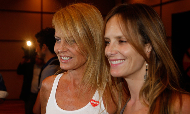 “No quería que te enteraras de esta manera”: Diana Bolocco sorprendió a su hermana tras revelar desconocida anécdota sobre la corona de Miss Universo