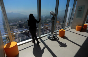 Dan a conocer ficha para el sector turismo en reapertura del Sky Costanera