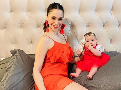 “¿De dónde salió tu bebé?”: Yamna Lobos impacta al mostrar su figura en bikini a solo meses de haber dado a luz