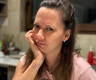 “Está con su papá”: Ingrid Parra recibe desubicados comentarios tras posar con su pololo y él respondió