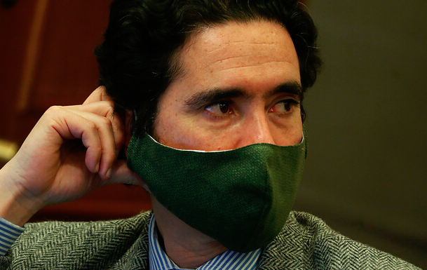 Ignacio Briones dejaría mañana martes su puesto como ministro de Hacienda