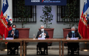 Presidente Piñera encabezó primera cita de consejo asesor para reabrir escuelas