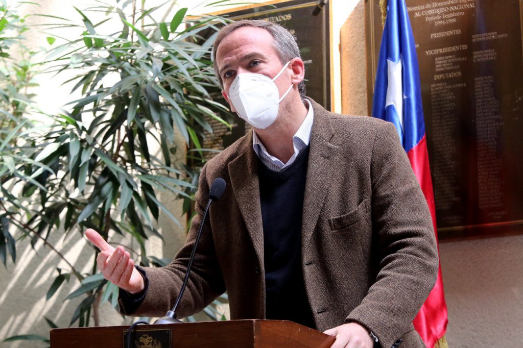 Diputado Alessandri por 18 de octubre: “Este es el primer aniversario del estallido de la violencia”