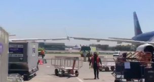 Dos aviones chocaron sus alas en el Aeropuerto de Santiago