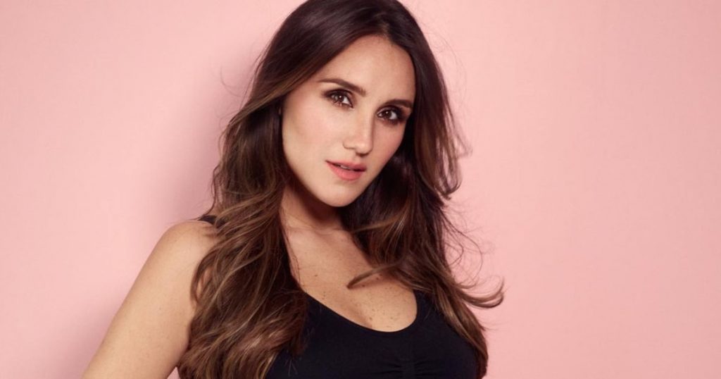 Actriz de “RBD” Dulce María enseñó su avanzado embarazo en las redes sociales: ya tiene 7 meses