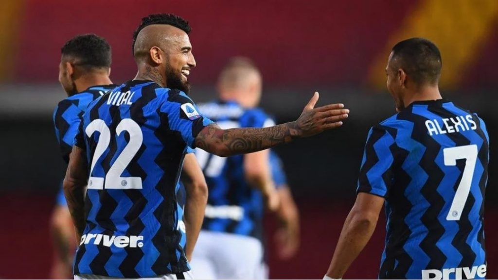 Inter con Alexis y Vidal superó con lo justo al Atalanta en la Serie A