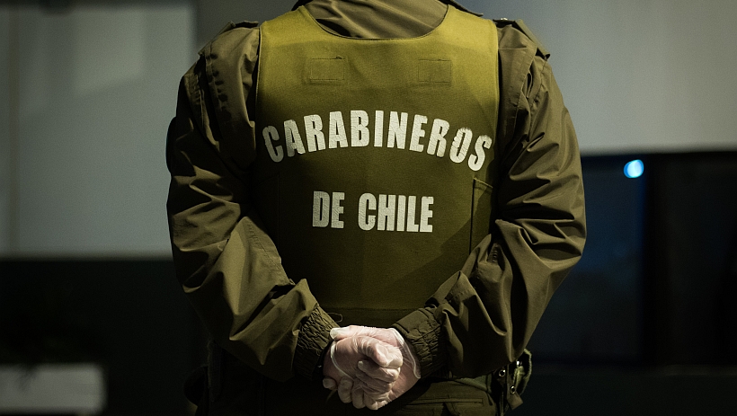 Carabineros detiene a sujeto con tobillera electrónica provocando desmanes