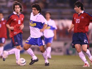 Universidad Católica felicitó a Diego Maradona por cumplir 60 años y recordó histórico partido