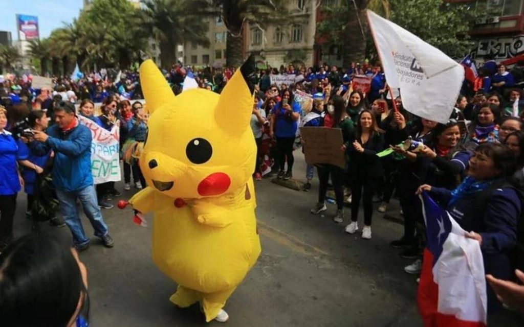 “Tía Pikachu” y conmemoración del 18 de octubre: “Me quiero postular a constituyente”