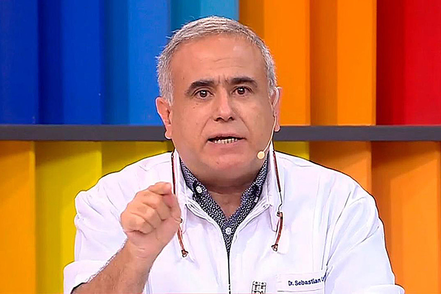 “Con mucho respeto…”: Las curiosas reacciones que dejó la “irreconocible” foto del recuerdo del doctor Ugarte