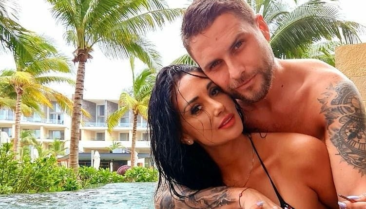 “El rucio te tiene así”: Pamela Díaz deslumbra con renovada apariencia en sesión de fotos