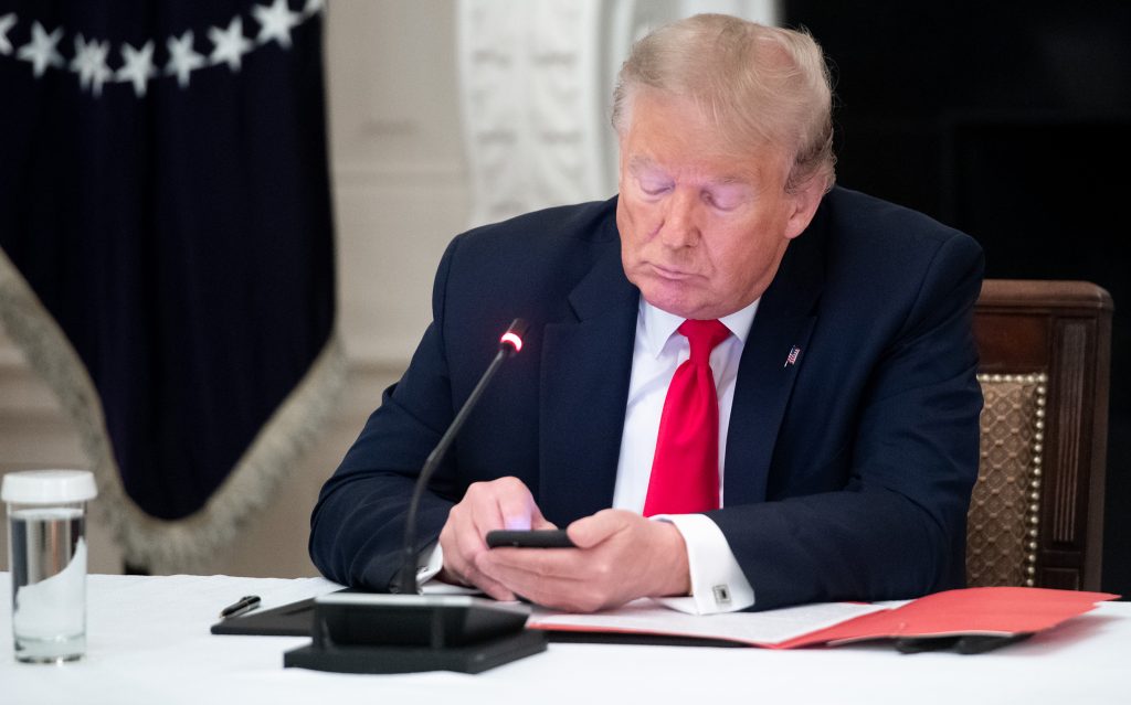 Twitter bloqueó mensaje de Donald Trump por considerarlo “potencialmente engañoso”