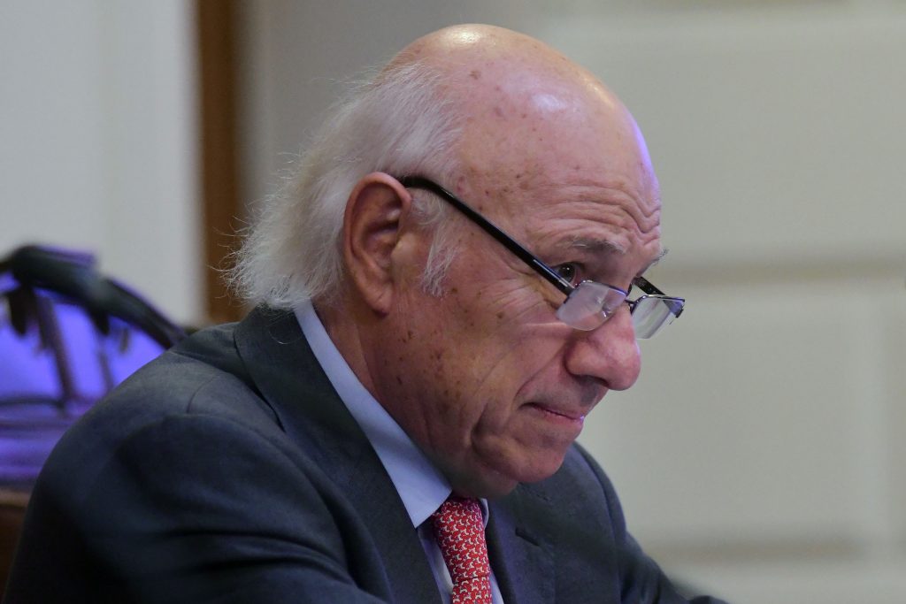 Vittorio Corbo tildó de “populista” la idea del segundo retiro del 10%: “No sigamos ‘rompiendo el chanchito’ y debilitando la institucionalidad”