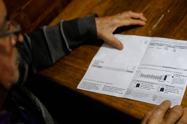 Senado aprobó proyecto para extender prohibición de corte de servicios básicos