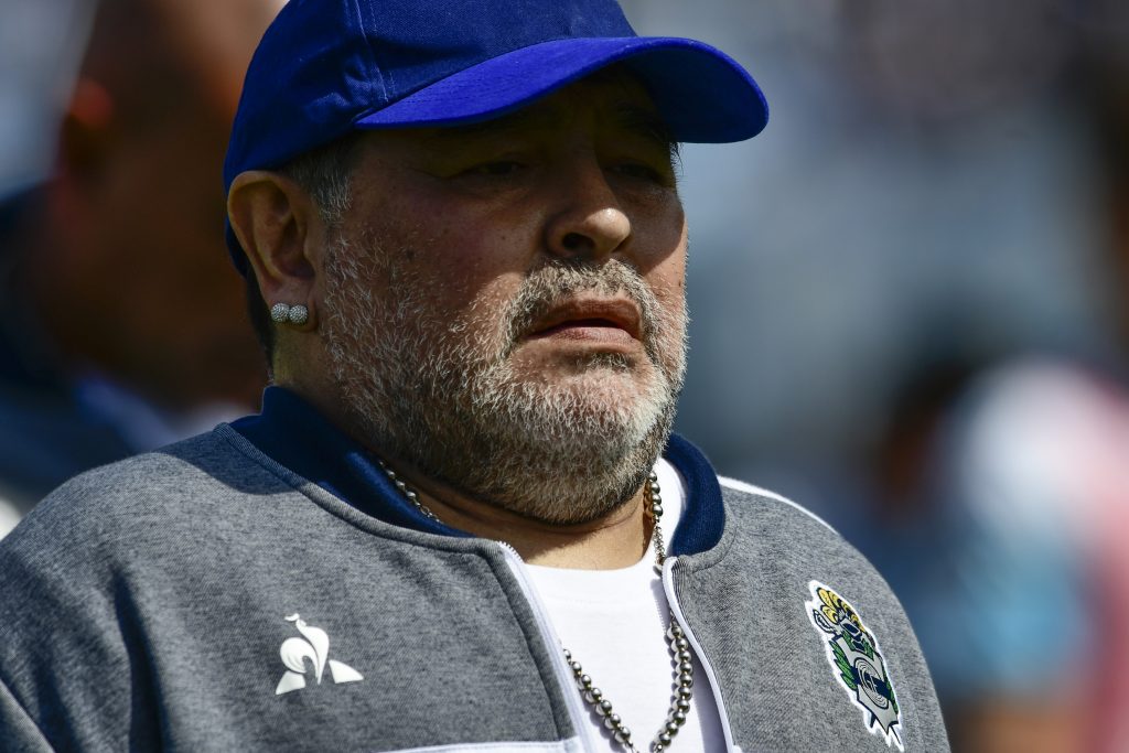 Médico de Maradona: “Su cuadro de abstinencia es por el consumo de toda su vida”