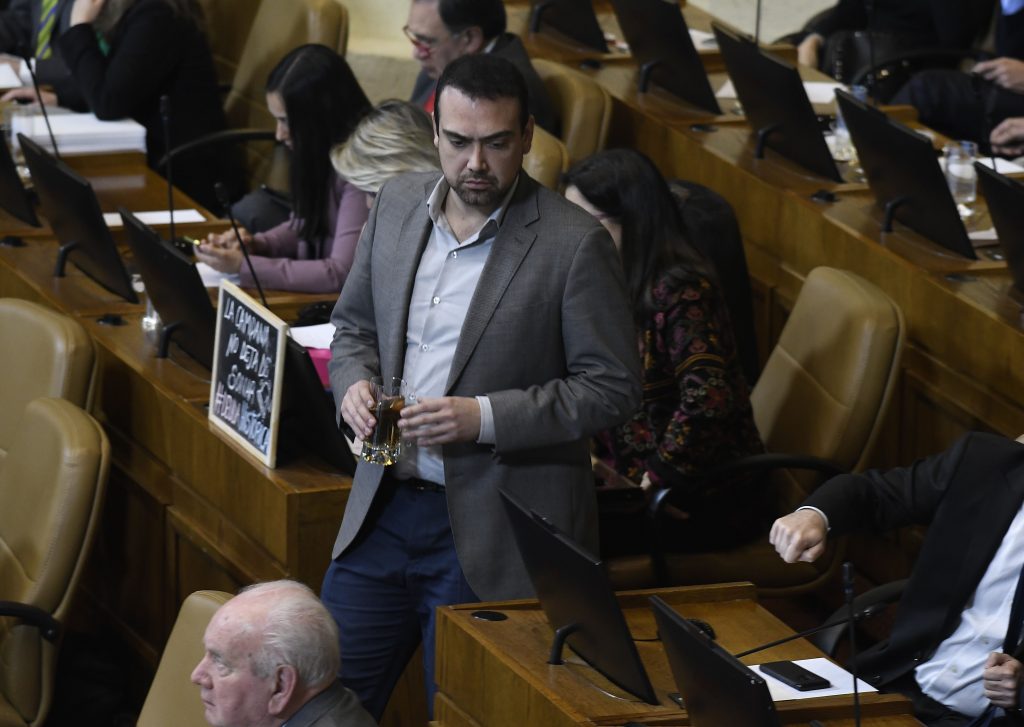 Diputado Bianchi (Ind) tildó de “psicópata ambicioso” al Presidente Piñera: “Hoy comienza el fin del gobierno manejado por un gerente”