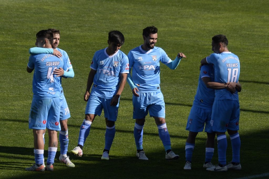 San Marcos goleó a Cobreloa en una nueva fecha de la Primera B