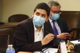 Diputado Santana anunció que insistirá con moción que elimina las notas