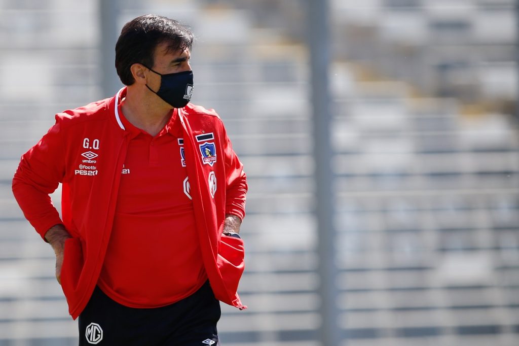 El llamado de Gustavo Quinteros a la fanaticada de Colo Colo: “Les pido paciencia, se está trabajando bien”