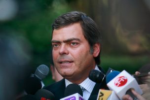 Ministro Delgado presentó equipo para la macrozona sur: será liderado por Cristián Barra