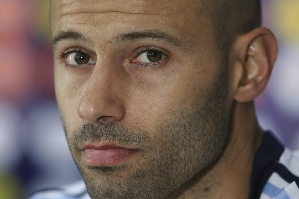 Javier Mascherano anunció su retiro: “Es el momento de dar un paso al costado”