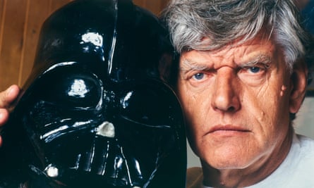 David Prowse, actor que interpretó a “Darth Vader”, falleció por Covid-19