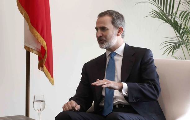 Rey Felipe VI realizará cuarentena por ser contacto estrecho de un caso positivo de Covid-19