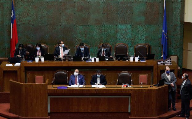 Rechazan proyectos que flexibilizaban inhabilidades para postular a cargos