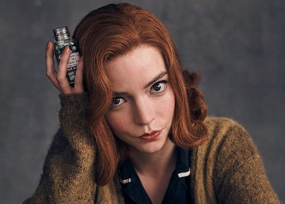 “Gambito de Dama” logra importante hito en Netflix: se convirtió en la miniserie más vista en la historia de la plataforma