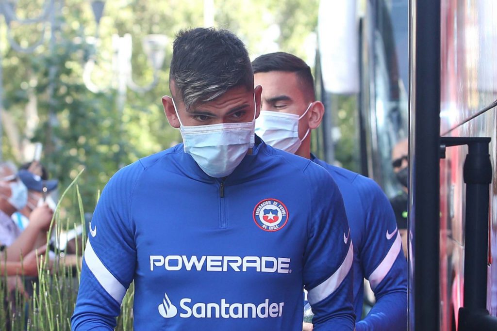 Carlos Palacios se ilusiona en la Roja: “Me siento capacitado para jugar ante Perú”