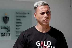 Eduardo Vargas fue presentado en Atlético Mineiro y aclaró los motivos de su ausencia en la Roja