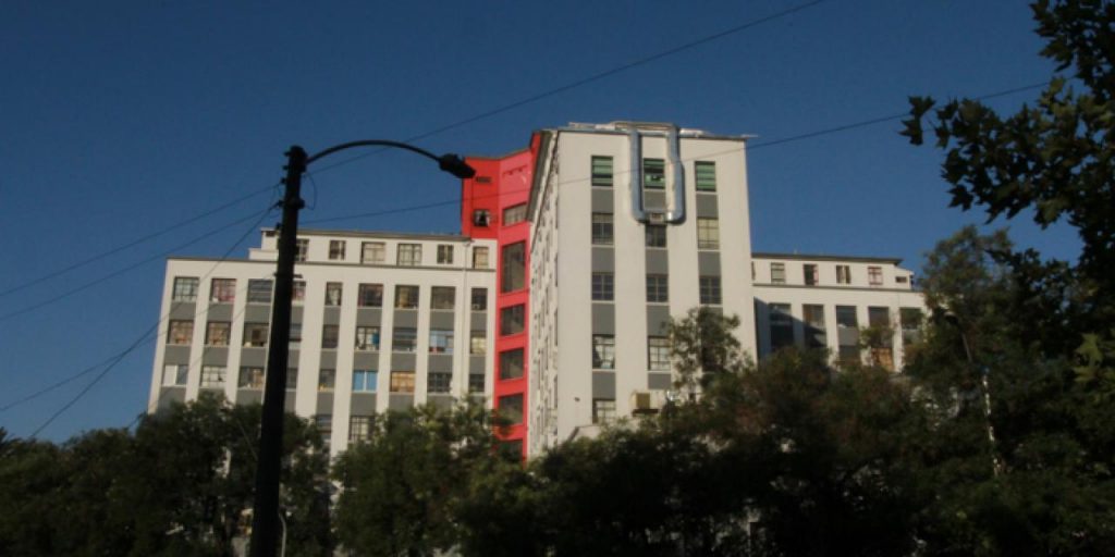 Hospital San Juan de Dios usa inteligencia artificial y evita secuela funcional en una paciente tras un ACV