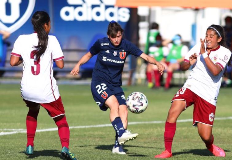 La ‘U’ goleó a domicilio a Fernández Vial por el Campeonato Femenino