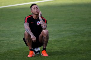 FOTO | Eduardo Vargas fue oficializado en Atlético Mineiro y conoció la dorsal que usará